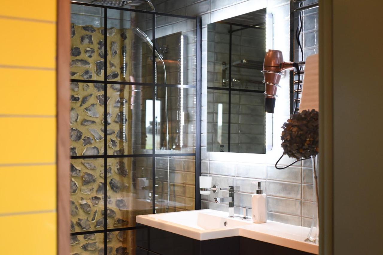 Air Maison - The Cow Shed Wow Factor Countryside Retreat Westbourne  Eksteriør billede